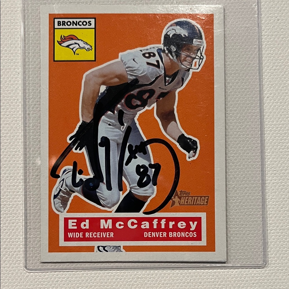 2001 Topps Heritage Ed McCaffrey Denver Broncos Autographed Trading Card